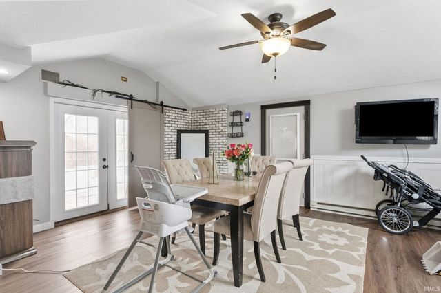 430 S 35th Street, South Bend, IN 46615