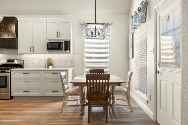 1104 Bethpage DR, Hutto, TX 78634