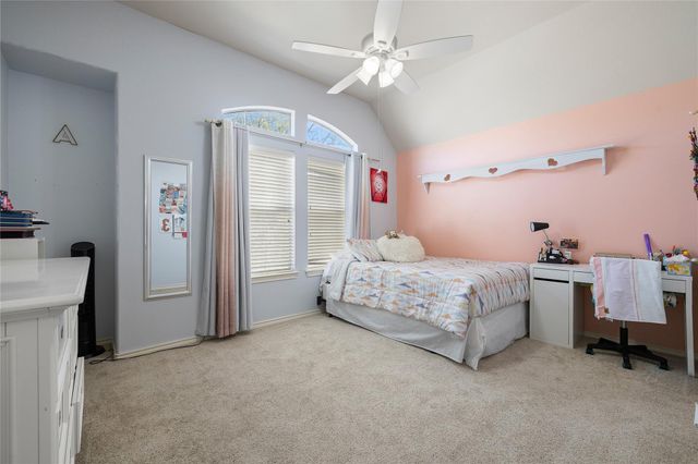 1104 Bethpage DR, Hutto, TX 78634