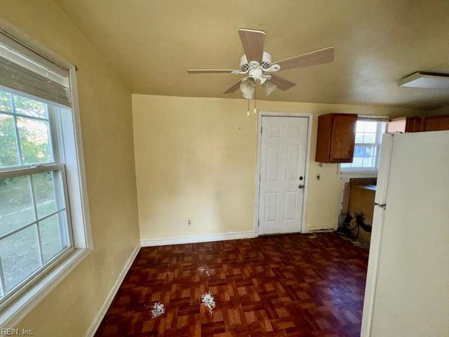 4130 Everett ST, Chesapeake, VA 23324