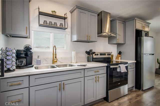 877 Phillips Road, Landers, CA 92285