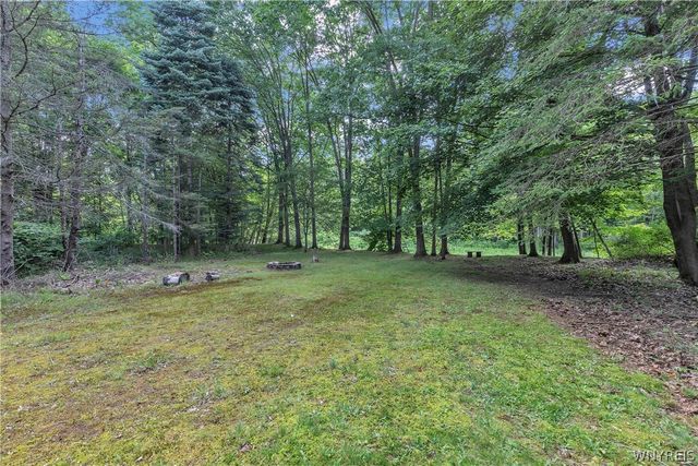 1790 Davis Road, Aurora, NY 14170