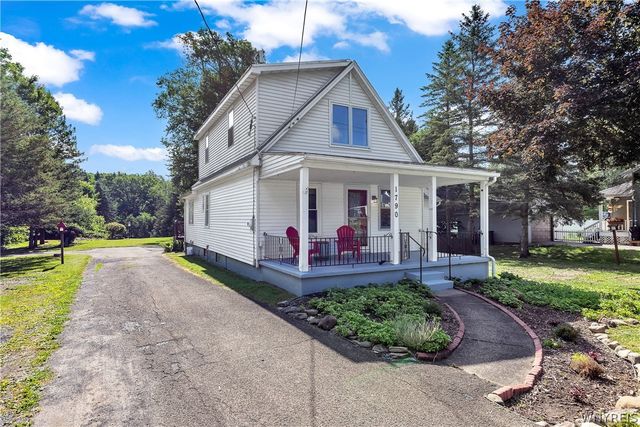 1790 Davis Road, Aurora, NY 14170