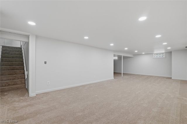 2105 Stewart Drive NW, Warren, OH 44485