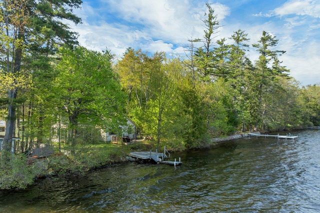24 Gillis Lane, Barnstead, NH 03225