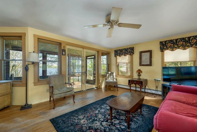 24 Gillis Lane, Barnstead, NH 03225