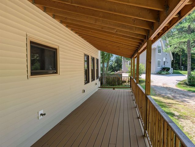 24 Gillis Lane, Barnstead, NH 03225