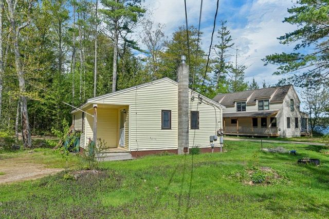 24 Gillis Lane, Barnstead, NH 03225