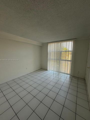 11750 SW 18th St 306-1, Miami, FL 33175