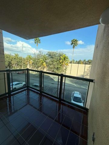 11750 SW 18th St 306-1, Miami, FL 33175