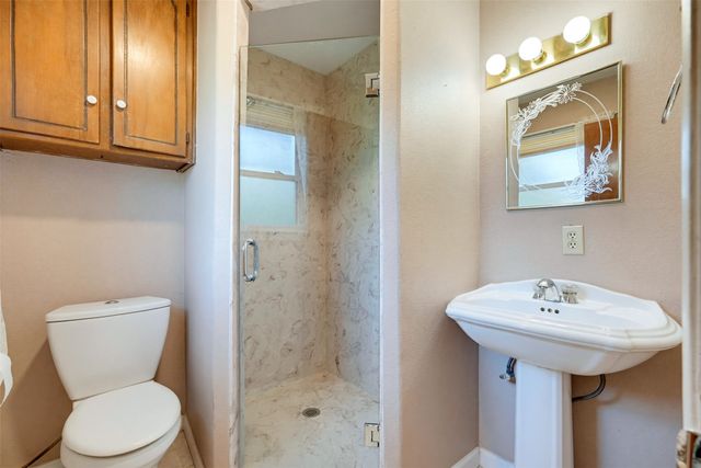 6616 Summertime Lane, Watauga, TX 76148