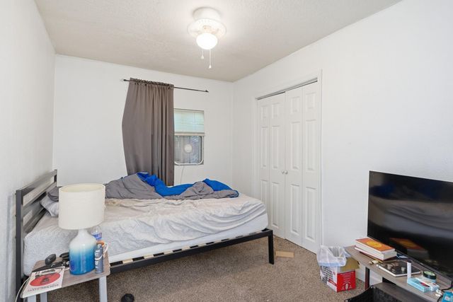 905 Coal Avenue SW, Albuquerque, NM 87102