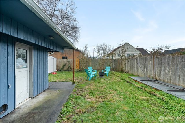 226 Karr Avenue, Hoquiam, WA 98550