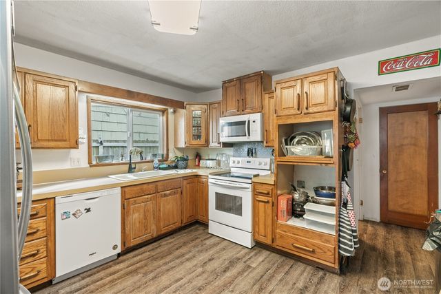 226 Karr Avenue, Hoquiam, WA 98550