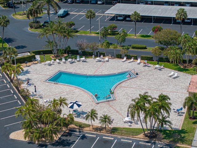 7625 SUN ISLAND DRIVE S 101, South Pasadena, FL 33707