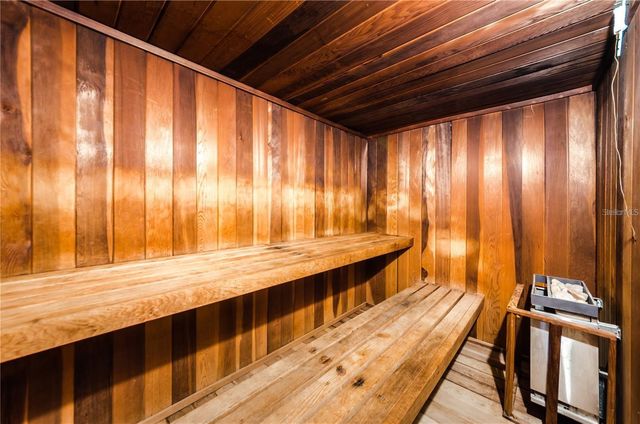 7625 SUN ISLAND DRIVE S 101, South Pasadena, FL 33707