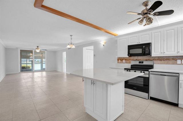 7625 SUN ISLAND DRIVE S 101, South Pasadena, FL 33707