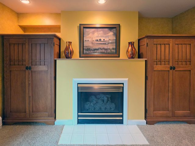 105 Parkwood Court, Bay City, MI 48708