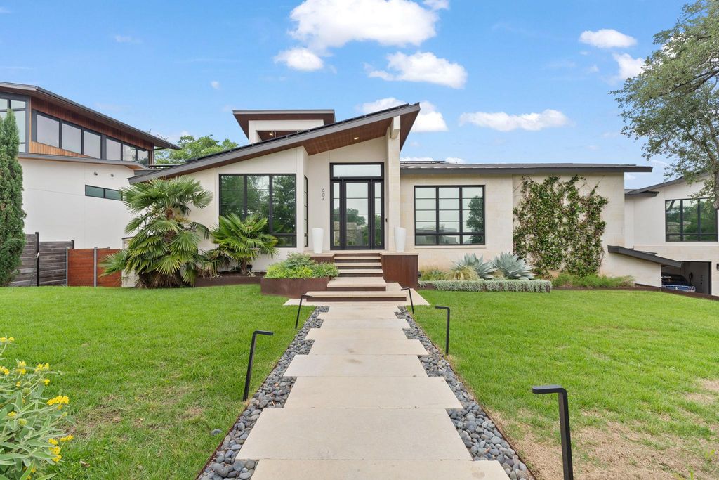 604 Brookhaven TRL, Austin, TX 78746