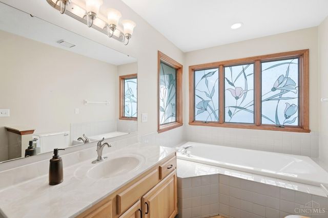 5343 Boomer Road, Green Twp, OH 45247