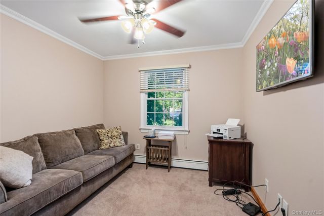15-17 Park Woods Lane, Kings Park, NY 11754