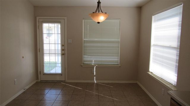 11124 Crazy Well DR, Austin, TX 78717