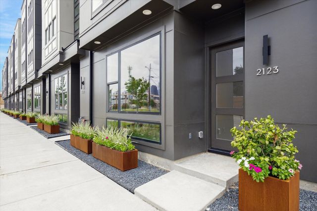 2119 Emancipation Avenue, Houston, TX 77003