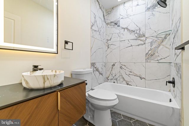 511 N GROSS ST, Philadelphia, PA 19151