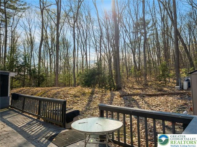 1208 Mattioli Road, Pocono Twp, PA 18321