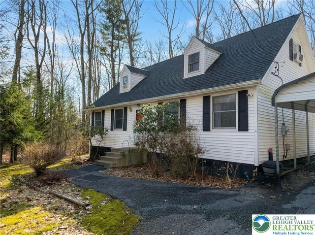 1208 Mattioli Road, Pocono Twp, PA 18321