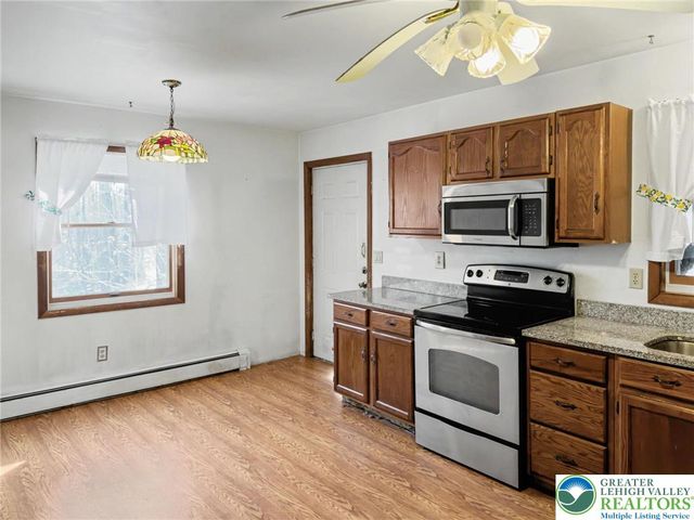 1208 Mattioli Road, Pocono Twp, PA 18321