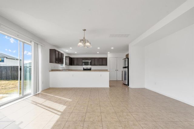 2008 Sydnee DR, Leander, TX 78641