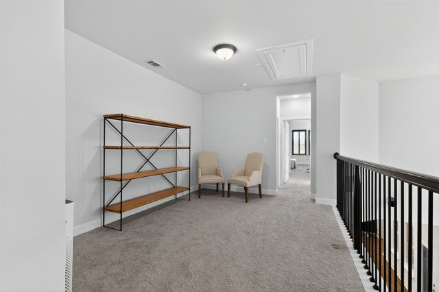 580 Courtyard Lane, Irving, TX 75039