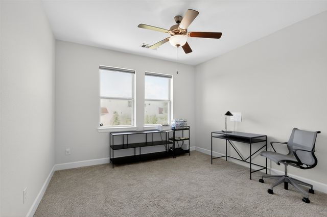 580 Courtyard Lane, Irving, TX 75039