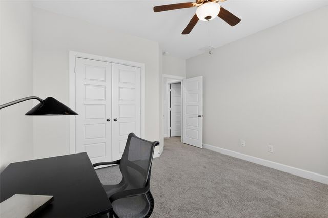 580 Courtyard Lane, Irving, TX 75039