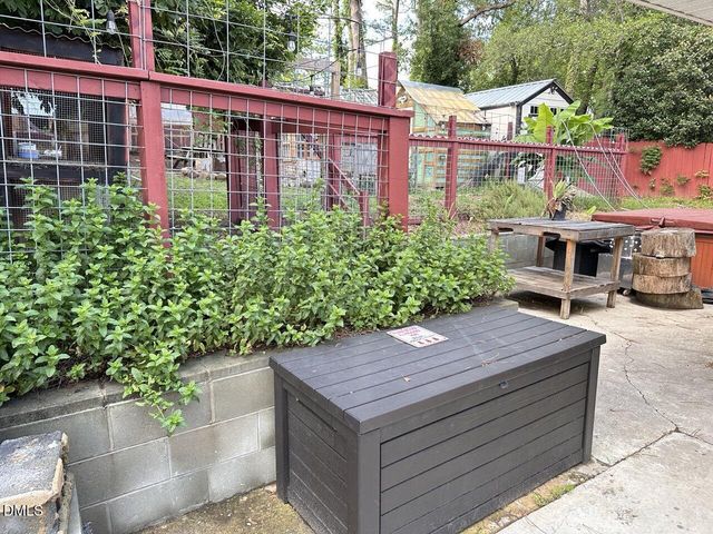 111 Buckingham Avenue, Fayetteville, NC 28301