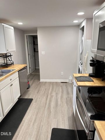 111 Buckingham Avenue, Fayetteville, NC 28301