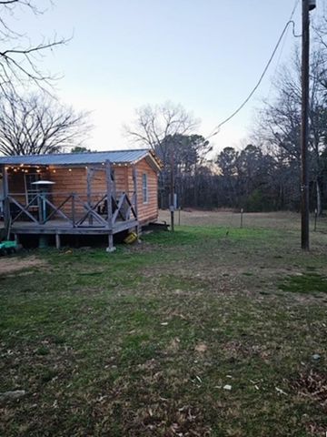398 Millcreek Road, Pleasant Grove, AR 72567