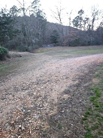 398 Millcreek Road, Pleasant Grove, AR 72567