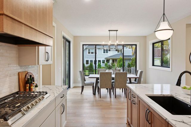 5920 Wooddale Avenue, Edina, MN 55424