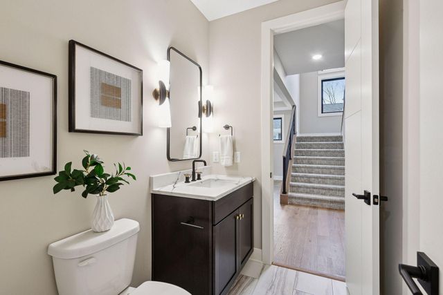 5920 Wooddale Avenue, Edina, MN 55424