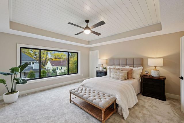 5920 Wooddale Avenue, Edina, MN 55424