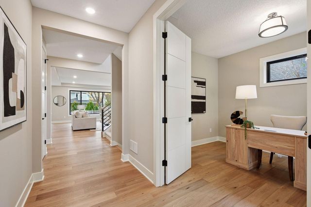 5920 Wooddale Avenue, Edina, MN 55424