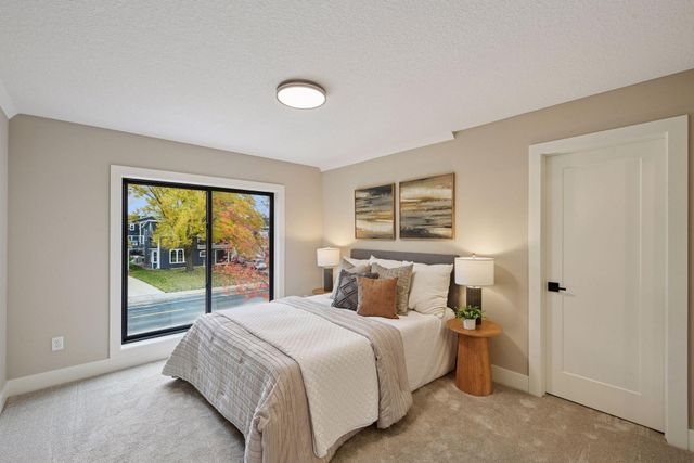 5920 Wooddale Avenue, Edina, MN 55424