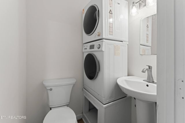 45 Wilshire Heights Drive, Crossville, TN 38558