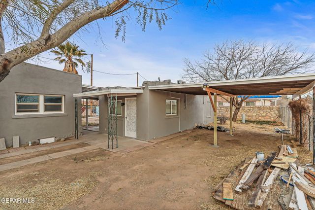 7921 Lirio Road B, El Paso, TX 79915