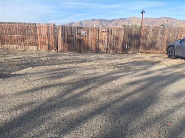 421 E Commonwealth Avenue, San Jacinto, CA 92583