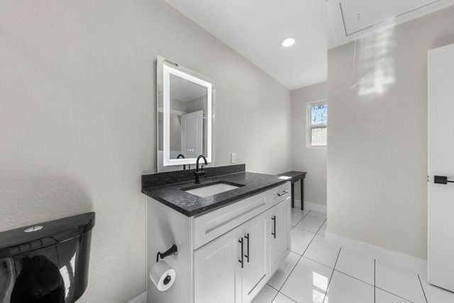 174 Star Dust Drive, Livingston, TX 77351