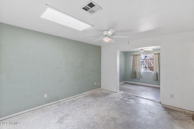 3626 W SHANGRI LA Road, Phoenix, AZ 85029