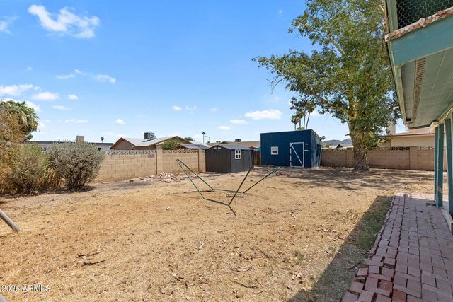 3626 W SHANGRI LA Road, Phoenix, AZ 85029